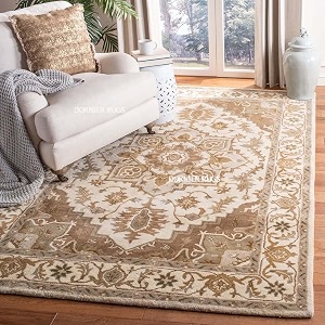 7x9 Ft Hand-Tufted Wool Rug - Classic