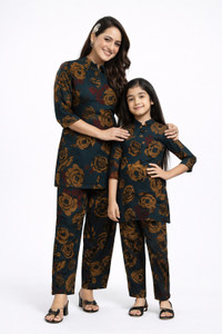 Aabhilasha Printed Mother Daughter Western Sets