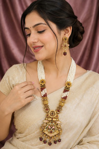 Aadesh Creation Alloy Gold-plated Multicolor Jewellery Set