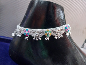 aamna brass anklet