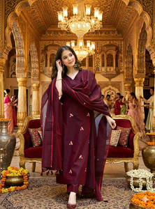 Aatvi Women Kurta Pant Dupatta Set