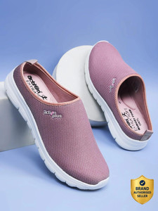 action APTW-115 Casuals For Women