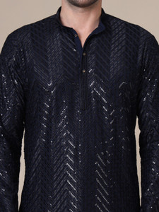 ADHIRAJAN Men Embellished Straight Kurta