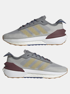 ADIDAS AVRYN Running Shoes For Men