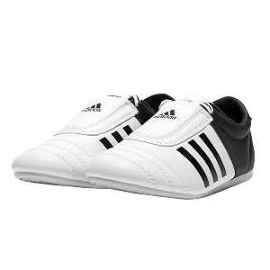 adidas unisex39s low-top adi-kick i martial arts taekwondo karate training shoes trainers