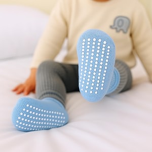 ahc anti skid socks for kids 1-3 years - plain color ankle length grip socks for boys and girls - comfortable and durable