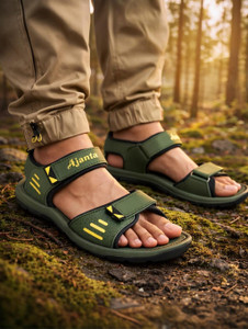 ajanta men sandals