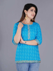 AK FUSION Casual Regular Sleeves Printed Women