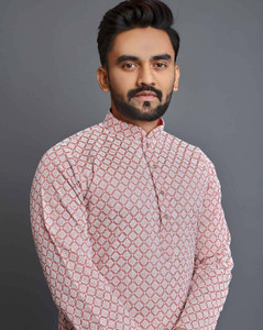 ALMORA Men Embroidered Straight Kurta