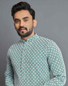 ALMORA Men Embroidered Straight Kurta