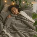 Amazon Brand - Umi Fleece Sherpa Blanket for Winter Double Size 500GSM, Ultra Super Soft Heavy Winter Quilt Razai for Comfort &amp; Warmth (88X90 Inches, Grey &amp; White)