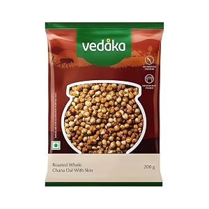 amazon brand - vedaka roasted chana whole with skin  200 g  desi chickpeas  perfect for snacking  naturally great source of protein and fiber  no artificial flavours amp no preservatives