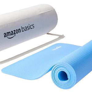 amazonbasics yoga mat  6 mm thick mat  bag included  grippy surface  anti slip exercise mat  tpe and eva material  yoga mat for men amp women  exercise mat for gym or home blue