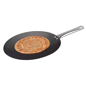 amicus kitchen pre-seasoned iron tawa for roti chapati concave iron tava with strong ss handle gas stove friendly 25 cm 09 kg black