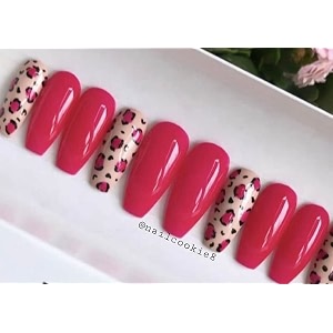 fake nails with glue