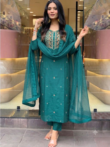 ANJIKI Women Kurti Pant Dupatta Set