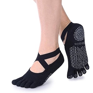 anti-skid socks with grips non slip socks ideal for pilates yoga exercise