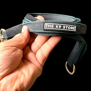 anti-slippery dog training leash belt for dogs walk - world class trainers choice dog leash in 5 10 15 amp 20 feet length- long leash for dogs dog leash in 5 colors green 20 feet