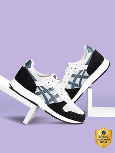Asics LYTE CLASSIC Sneakers For Unisex