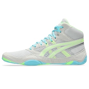 asics men lace up wrestling shoe