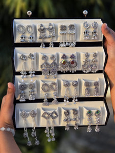Aurnique 16 Pairs Silver Oxided Earrings