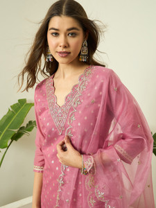AVANSHEE Women Chanderi Cotton Silk Kurta Pant