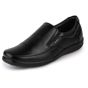 Bata Men Pull On Formal Shoes