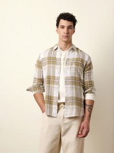 THE BEAR HOUSE Men Checkered Casual Beige