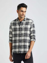 THE BEAR HOUSE Men Checkered Casual Black Shirt
