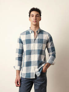 THE BEAR HOUSE Men Checkered Casual Blue