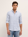 THE BEAR HOUSE Men Checkered Casual Blue