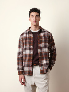 THE BEAR HOUSE Men Checkered Casual Brown