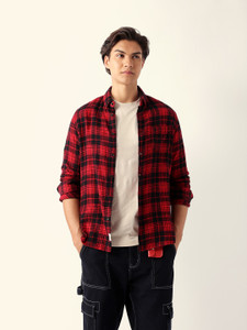 THE BEAR HOUSE Men Checkered Casual Red
