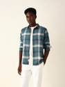 THE BEAR HOUSE Men Slim Fit Checkered