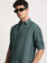 THE BEAR HOUSE Men Slim Fit Striped