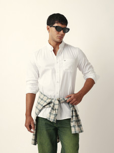 THE BEAR HOUSE Men Solid Casual White