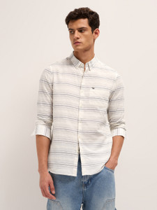 THE BEAR HOUSE Men Striped Casual White