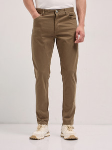 THE BEAR HOUSE Slim Fit Men Brown