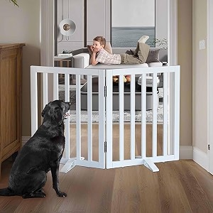 Belief Foldable Wooden Pet Gate for Dogs