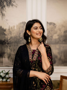 berrylicious Women Kurta Pant Dupatta Set