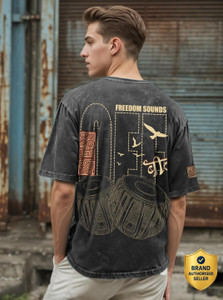 BEWAKOOF Graphic Print Men Round Neck Black