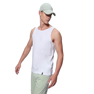 Bewakoof Mens Solid Regular Fit Sleeveless Round