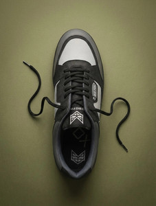BIG FOX Stride Super Comfortable Trendy Color