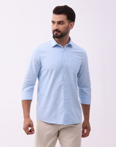 Blackberrys Men Solid Casual Light Blue Shirt