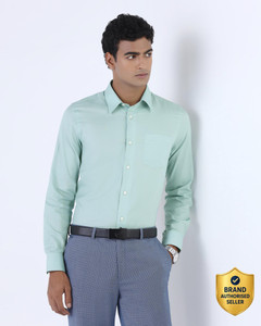 Blackberrys Men Solid Formal Green Shirt