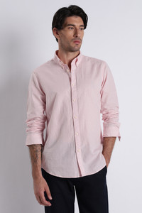 BLU MNKY Men Solid Casual Pink Shirt