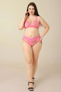 body figure lingerie set