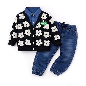 Bold N Elegant Teddy Bear Cartoon Print