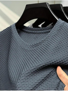 BOOM BAAM Men Self Design Round Neck