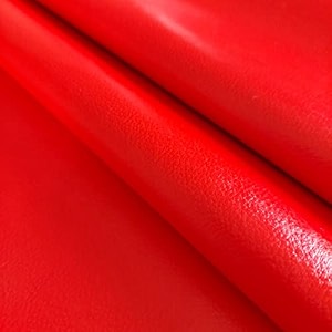 lama 3 meter red rexine matte finish artificial leather for sofa upholstery chair bed headboard car bike seat craft thickness 1mm width 137cms